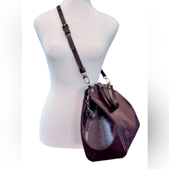 Auth. Louis Vuitton 2011 Bordeaux Electric Epi Brea MM Bag (COA) - Picture 5 of 16